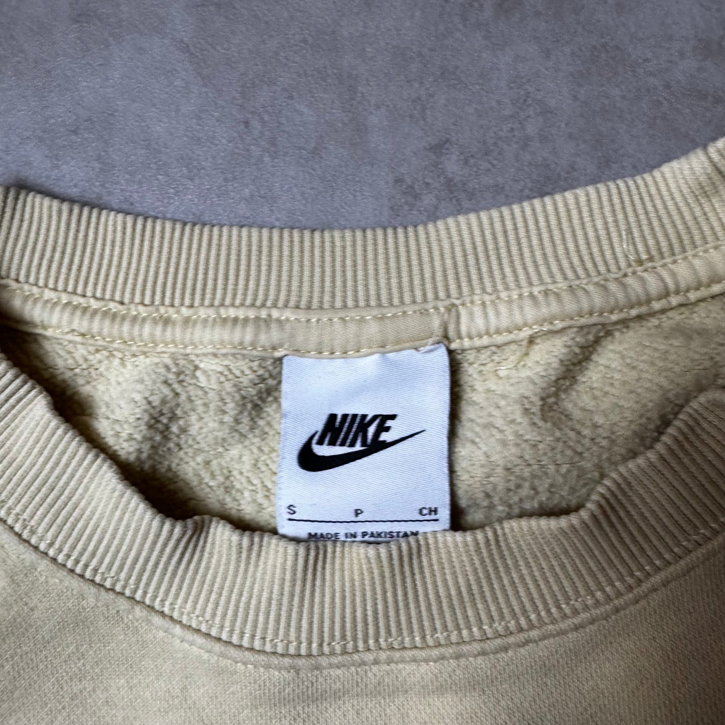 Yellow Nike Sweatshirt - M