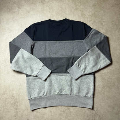 Gray Nike Vintage Sweatshirt - M