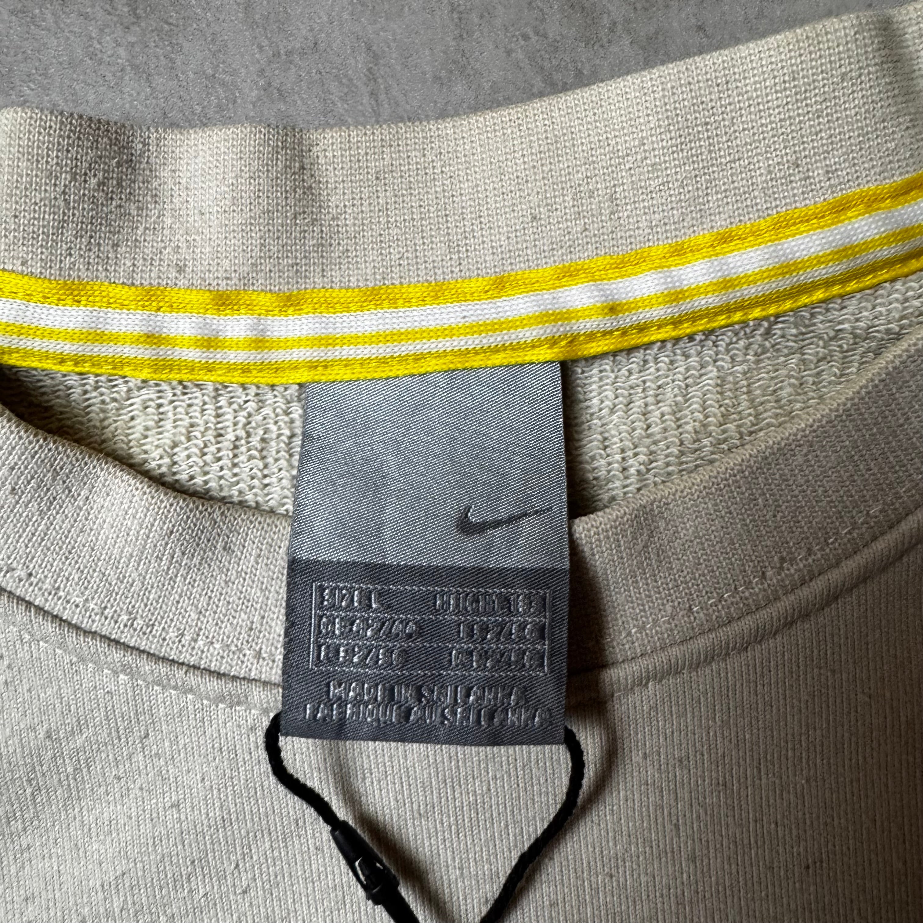 Beige Nike Sweatshirt - L