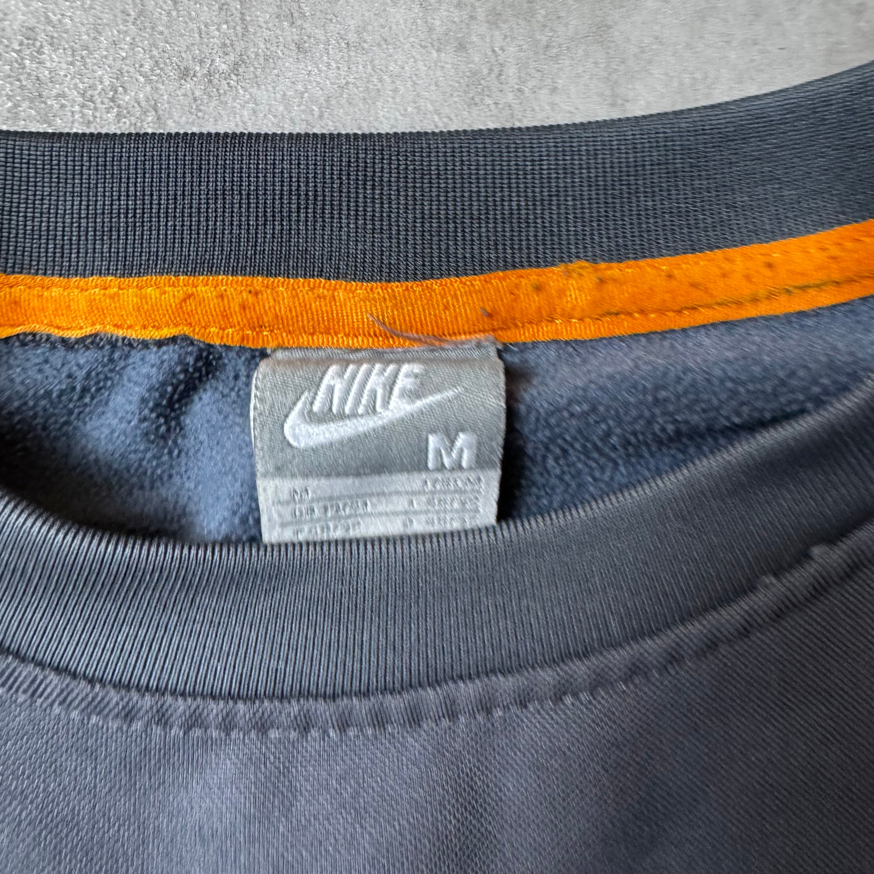 Gray Nike Vintage Sweatshirt - M