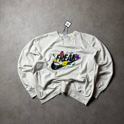 White Nike Sweatshirt - L wmns