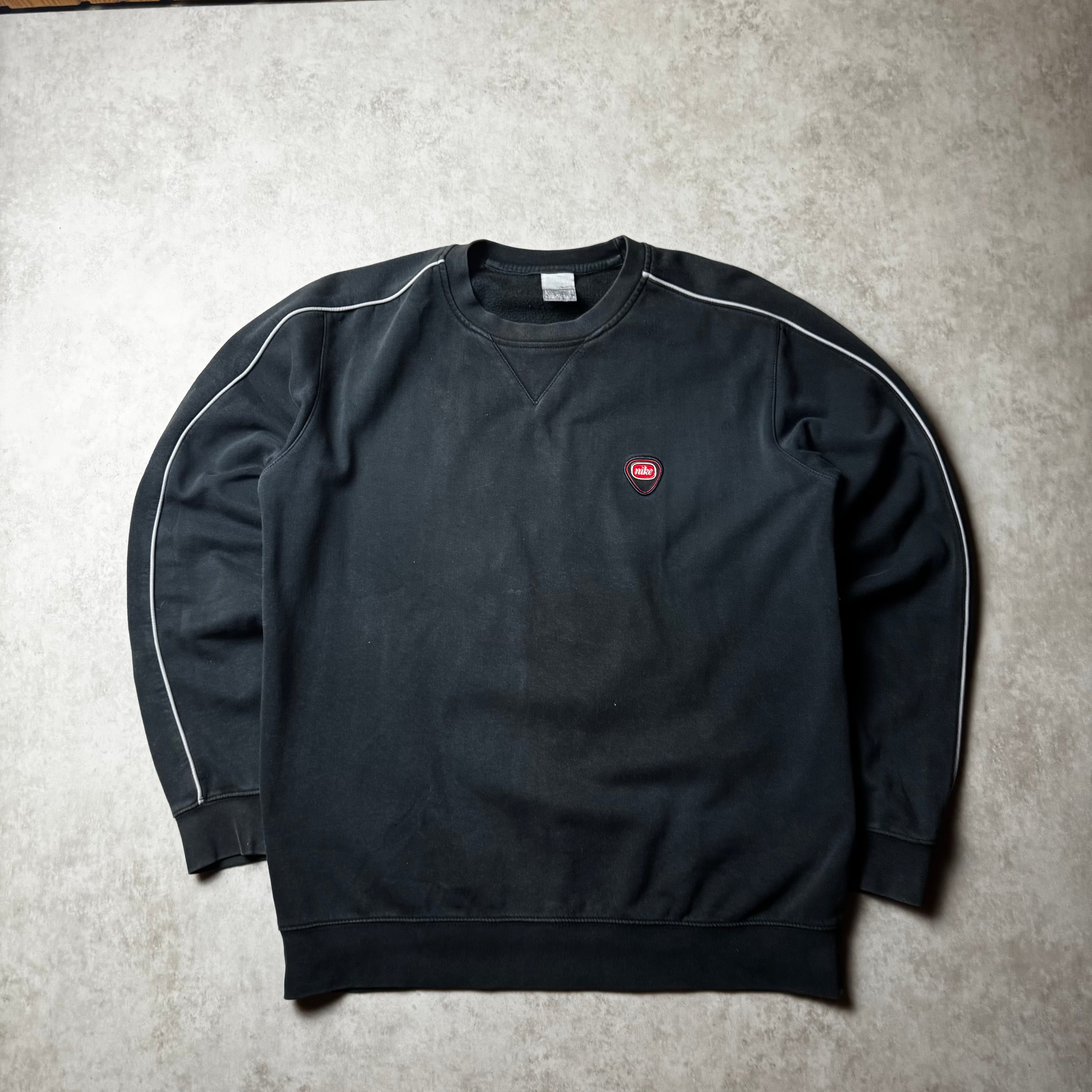 Dark Gray Nike Vintage Sweatshirt - L