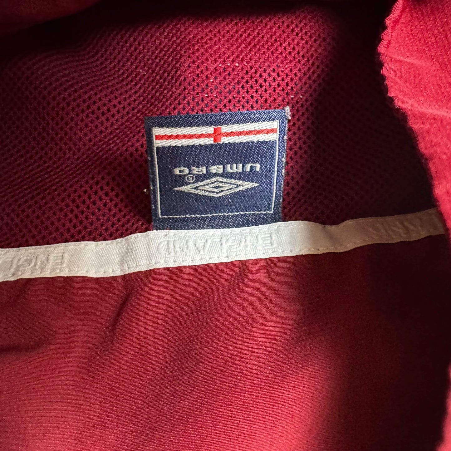 Red Vintage Umbro England Windbreaker - L