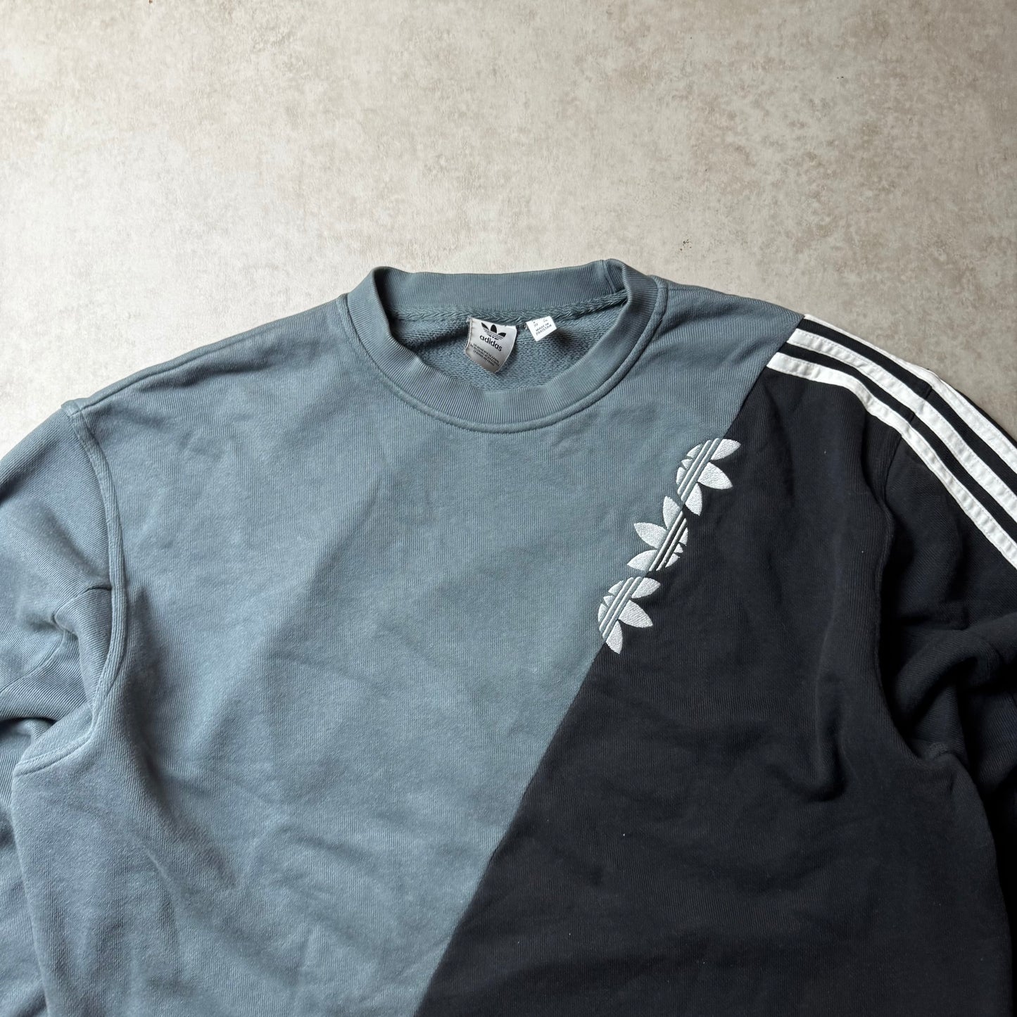 Black and Gray Adidas Sweatshirt - M