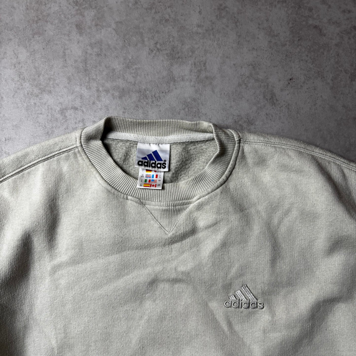 Beige Adidas Vintage Sweatshirt - M