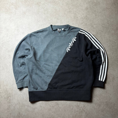 Black and Gray Adidas Sweatshirt - M