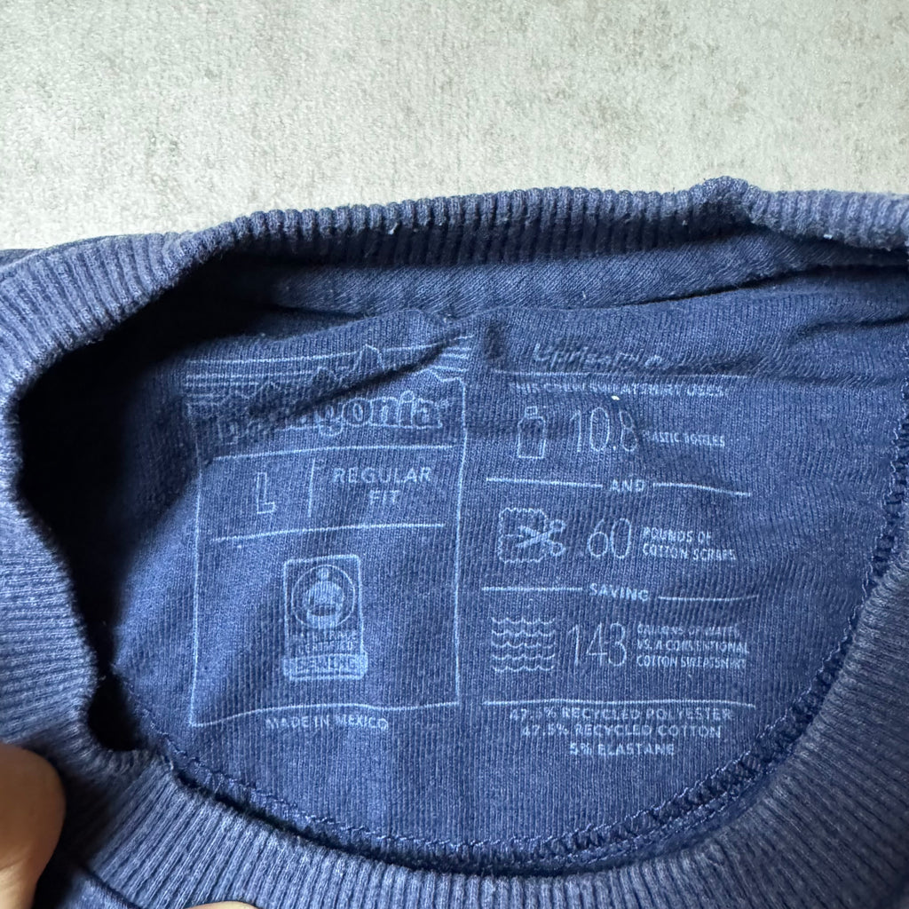Navy Patagonia Sweatshirt - L