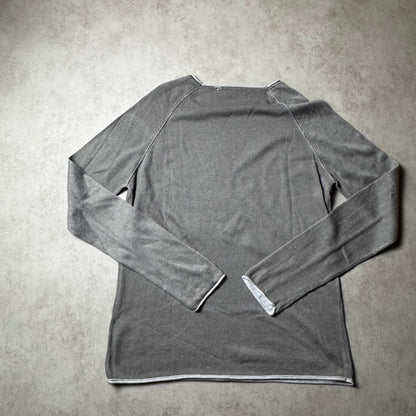 Gray Review Long Sleeve - L
