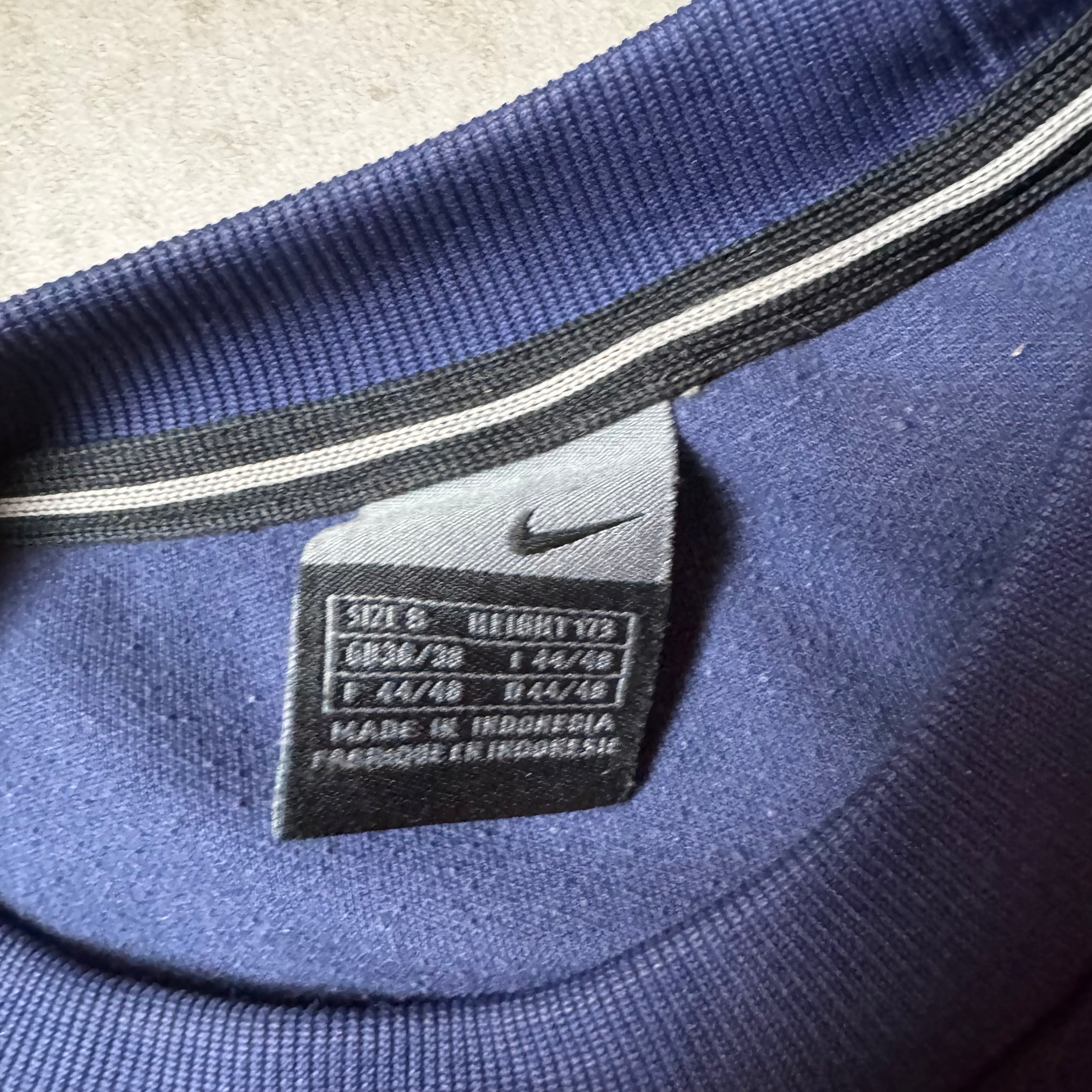 Blue Vintage Nike Sweatshirt -