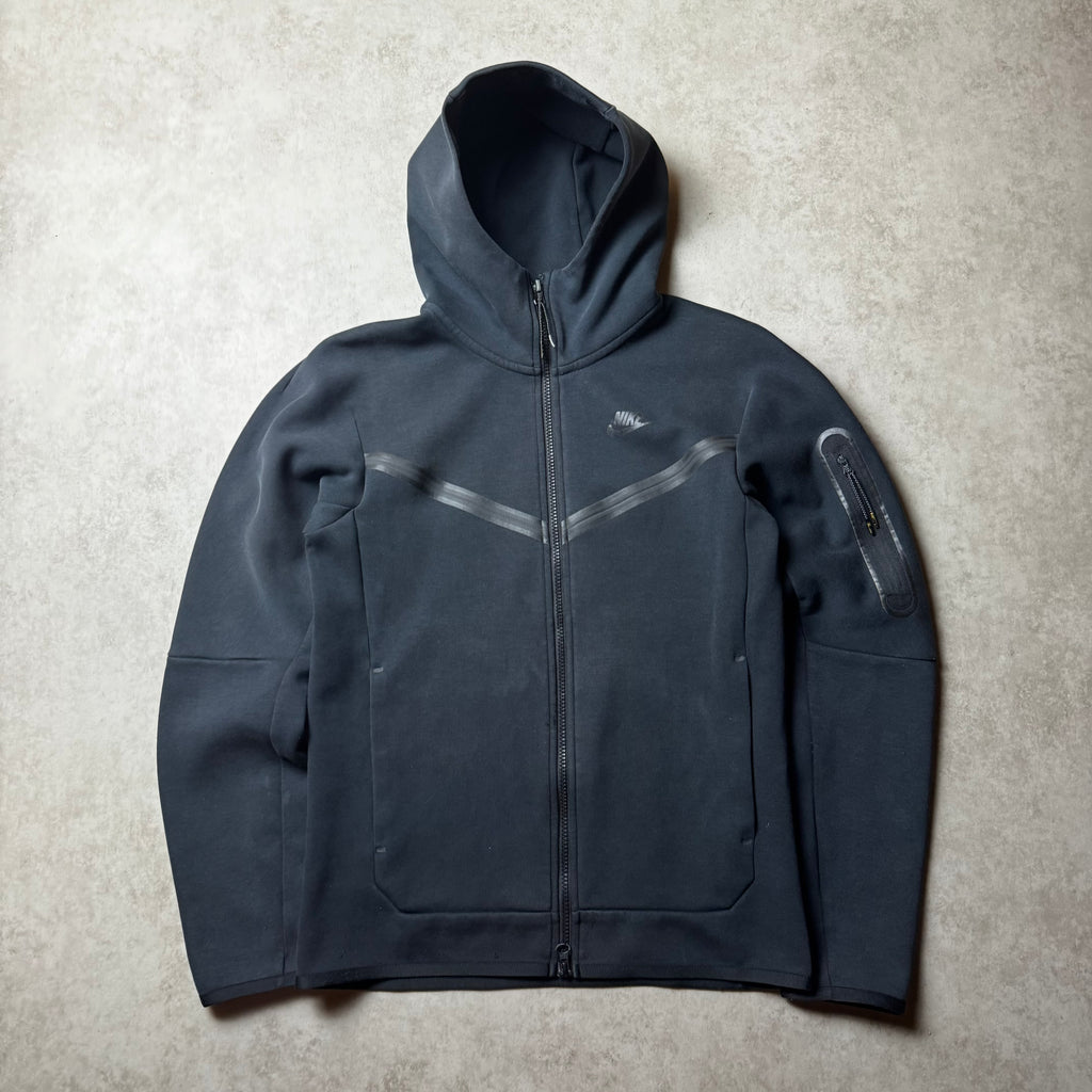 Black Nike Tech Fleece Hoodie - XS