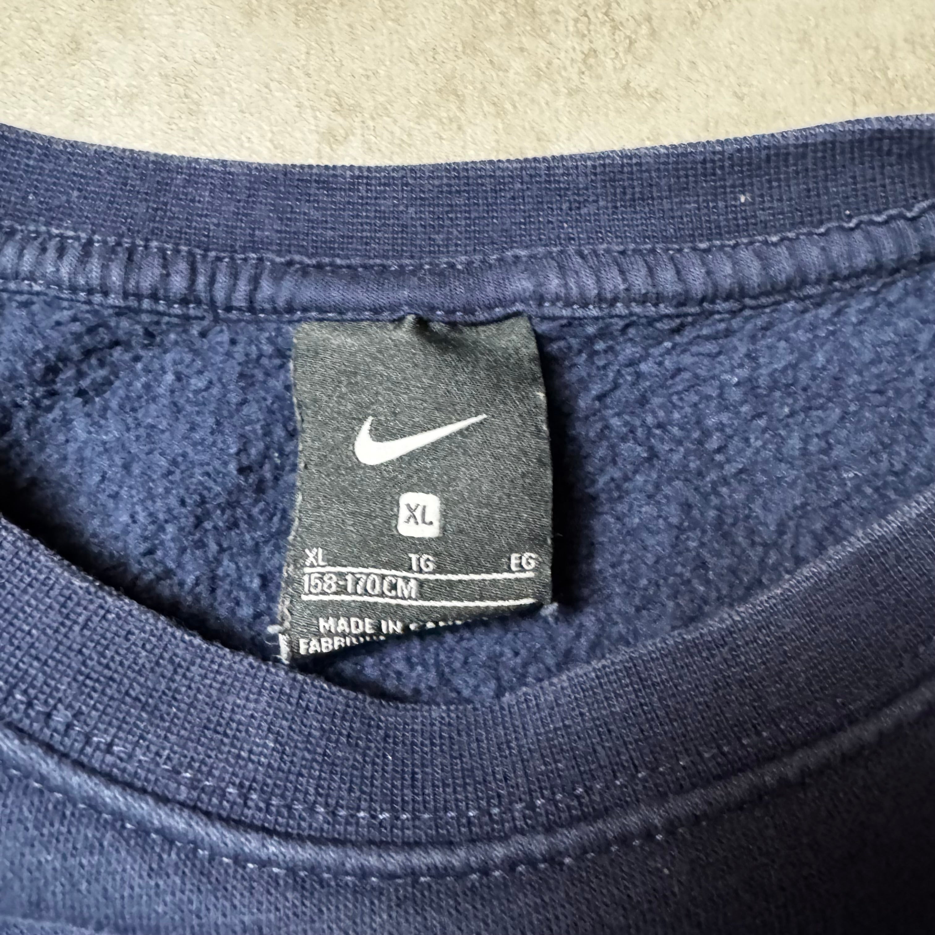 Navy Nike Sweatshirt - 152-158 (XS)