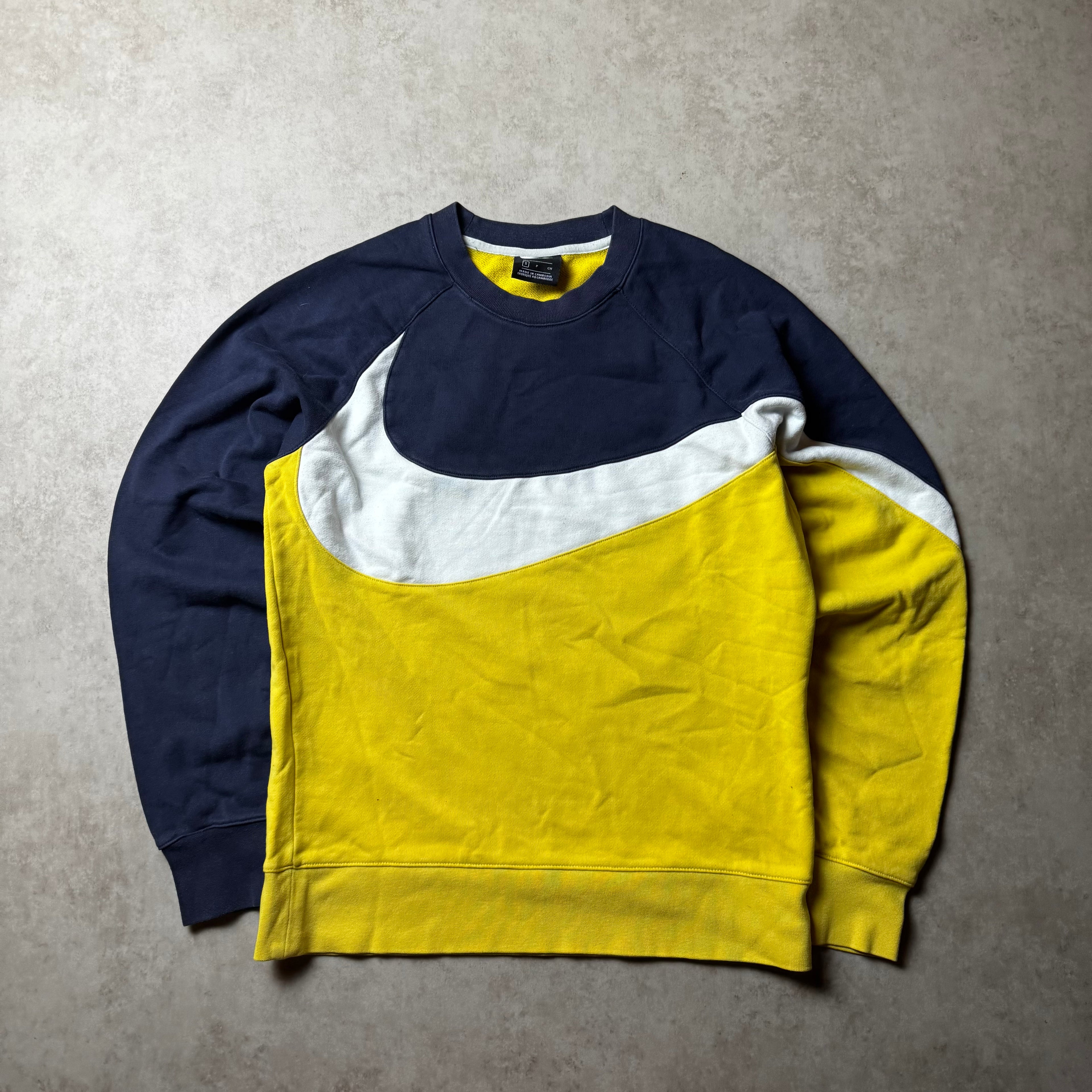 Yellow Nike Sweatshirt - S
