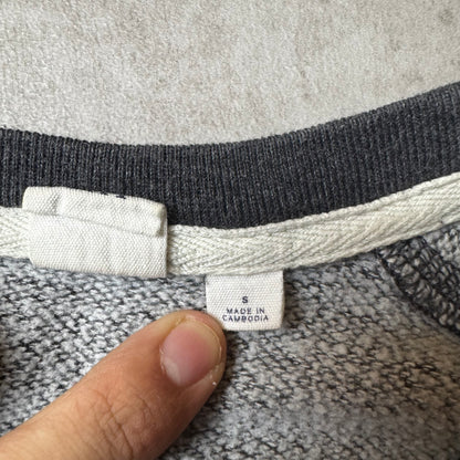 Black GAP Sweatshirt - S