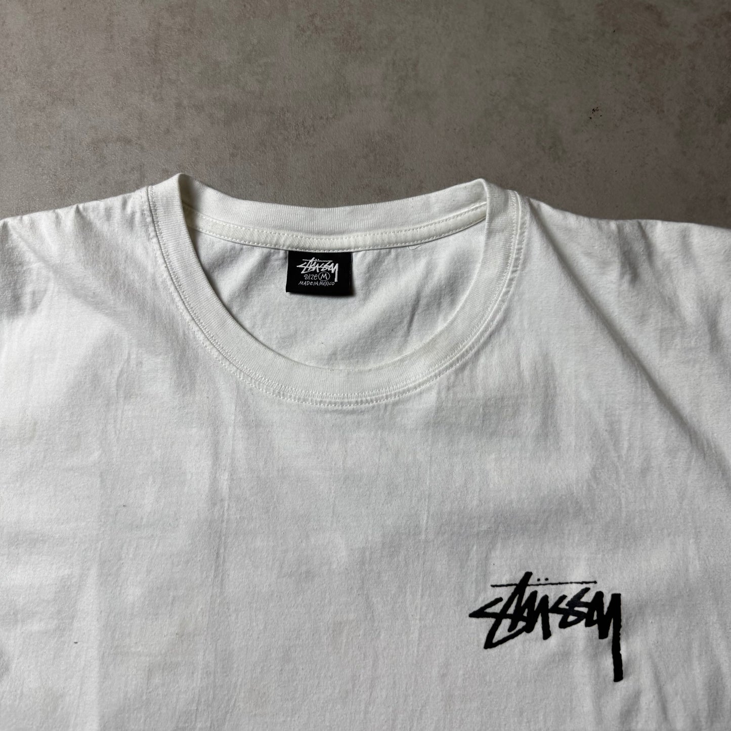 White Stüssy Graphic Tee - M