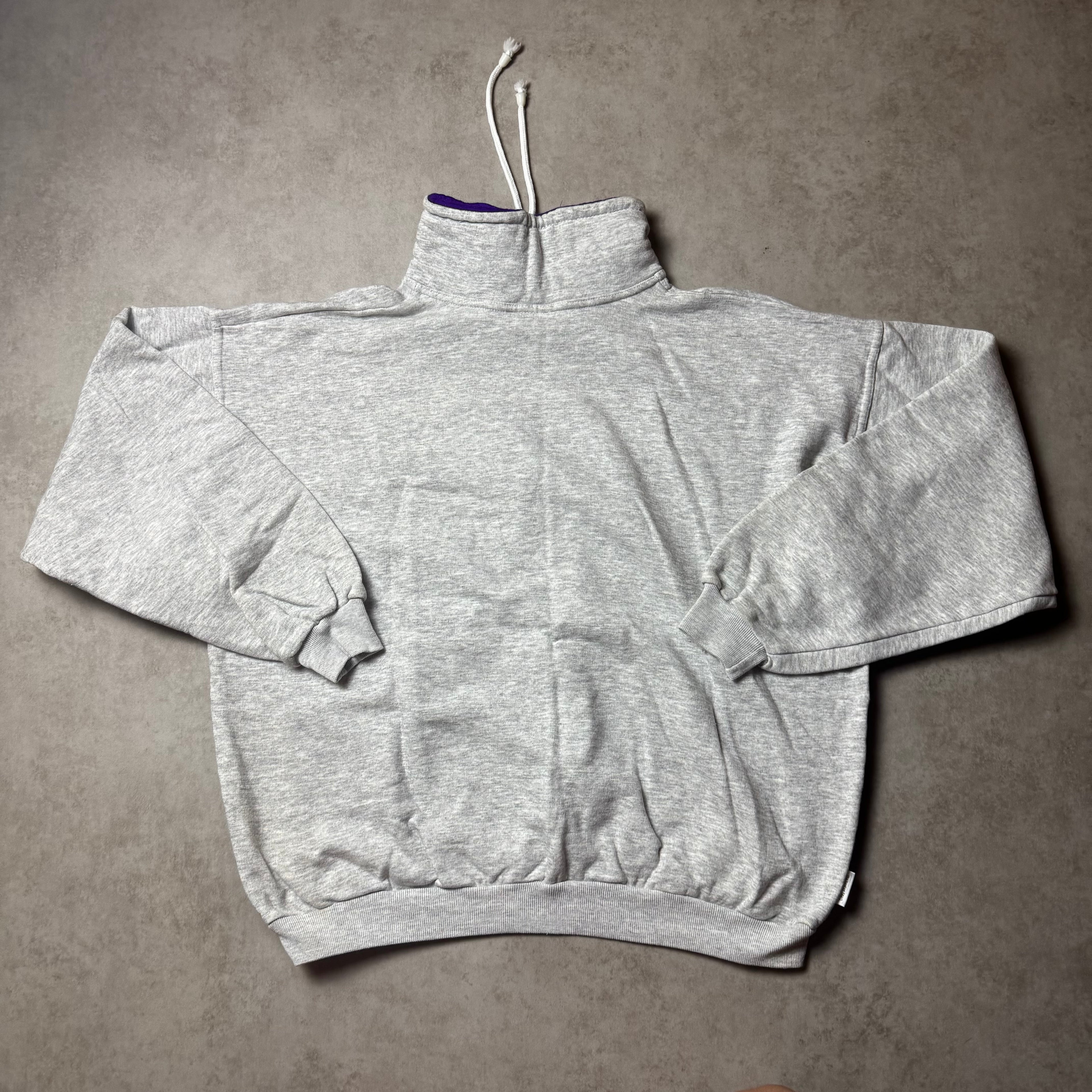 Gray Vintage Cropped New Balance Sweatshirt - XXL (M)
