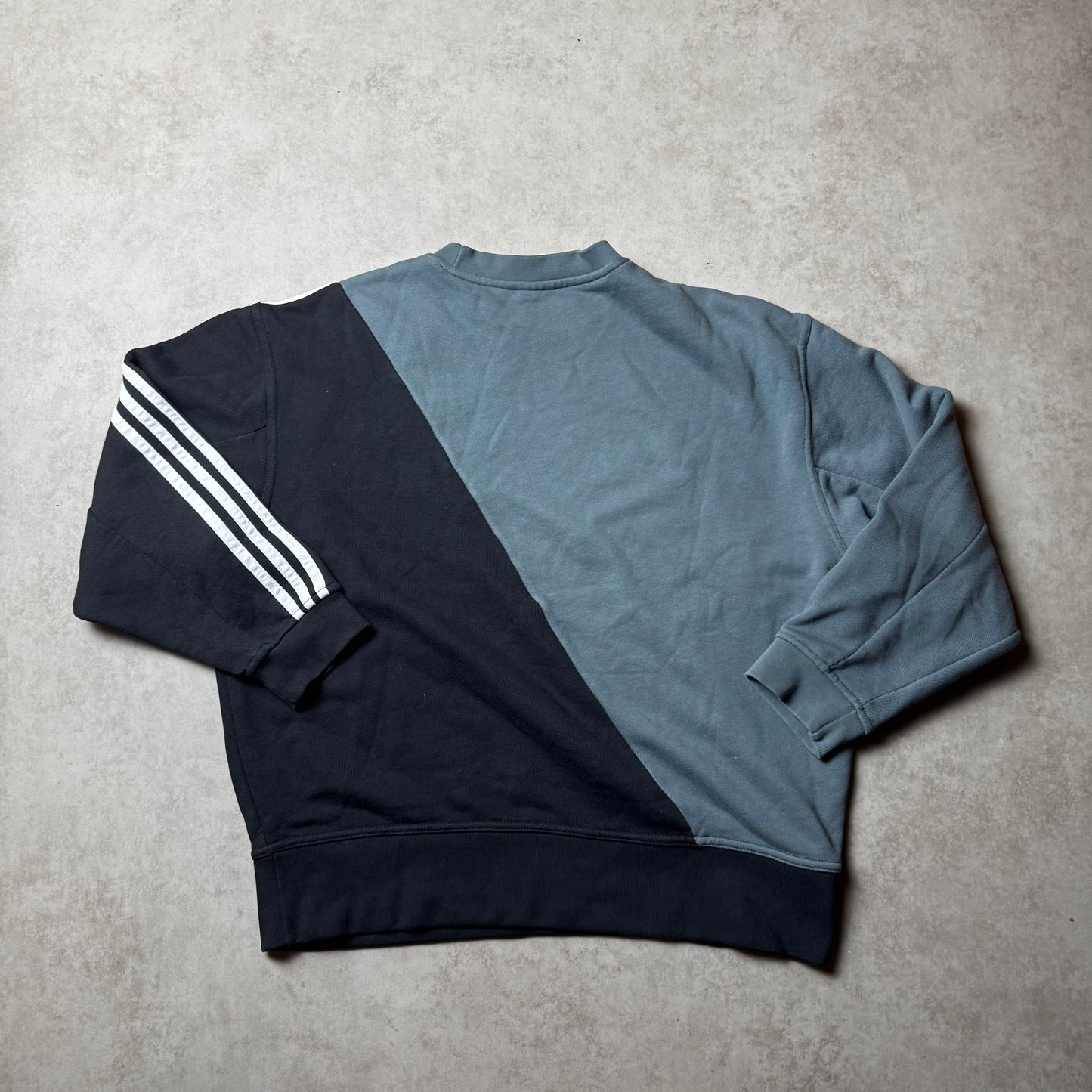 Black and Gray Adidas Sweatshirt - M