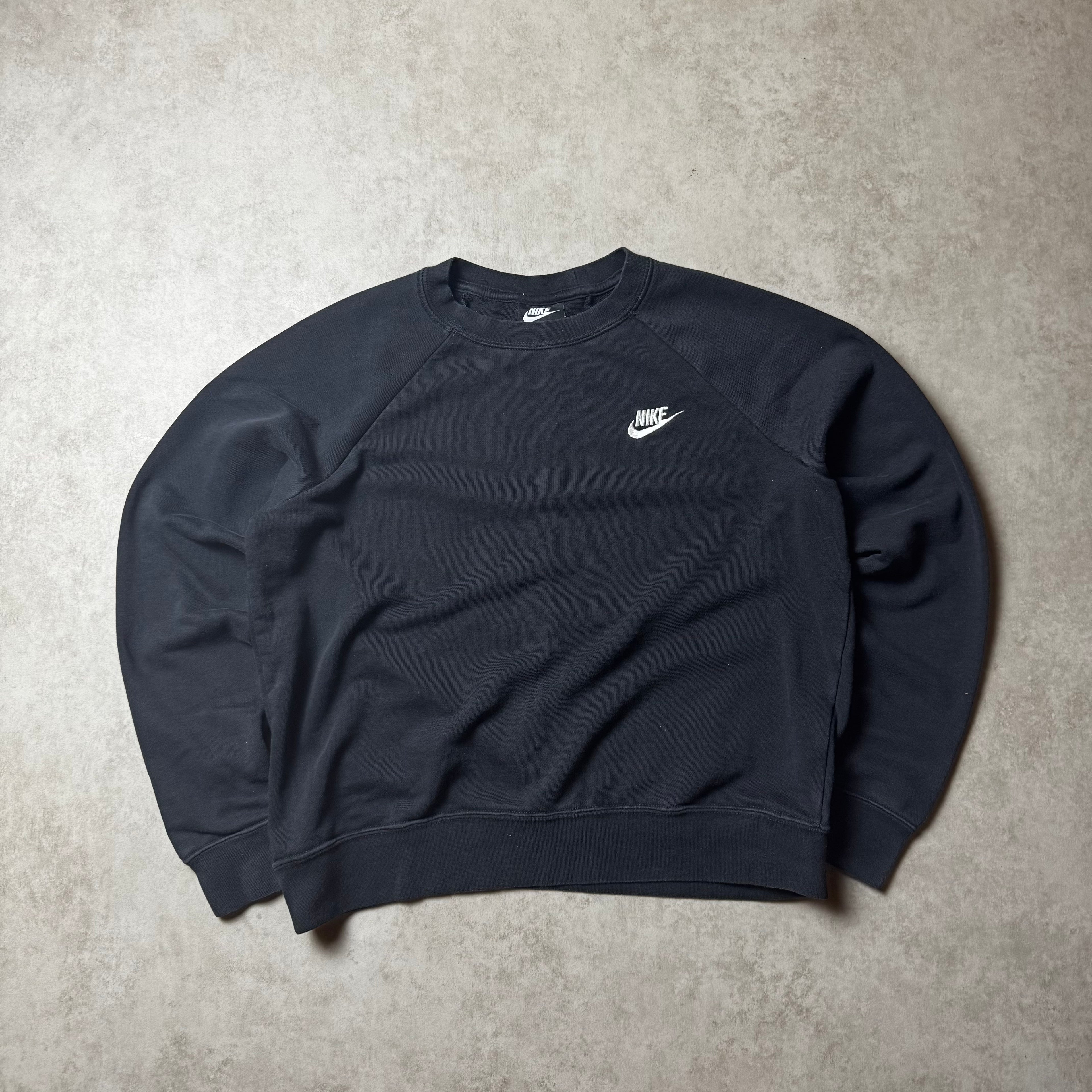 Black Nike Cropped Sweatshirt - M