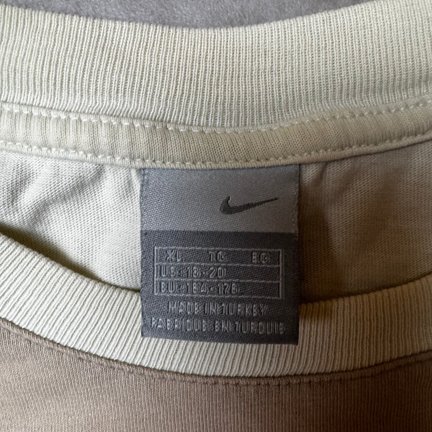 Beige Vintage Nike Sports Tee - XL (M)