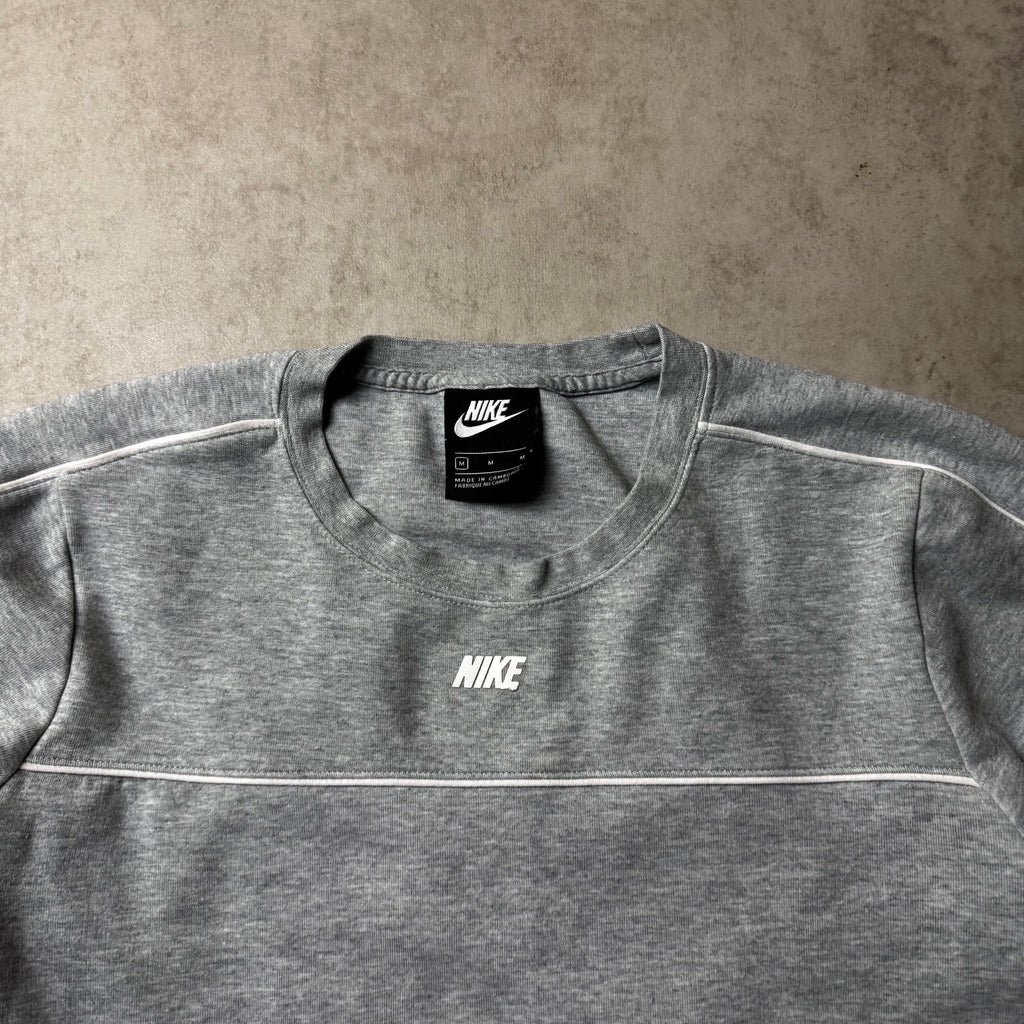 Gray Nike Sweatshirt - M