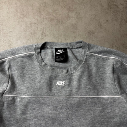 Gray Nike Sweatshirt - M