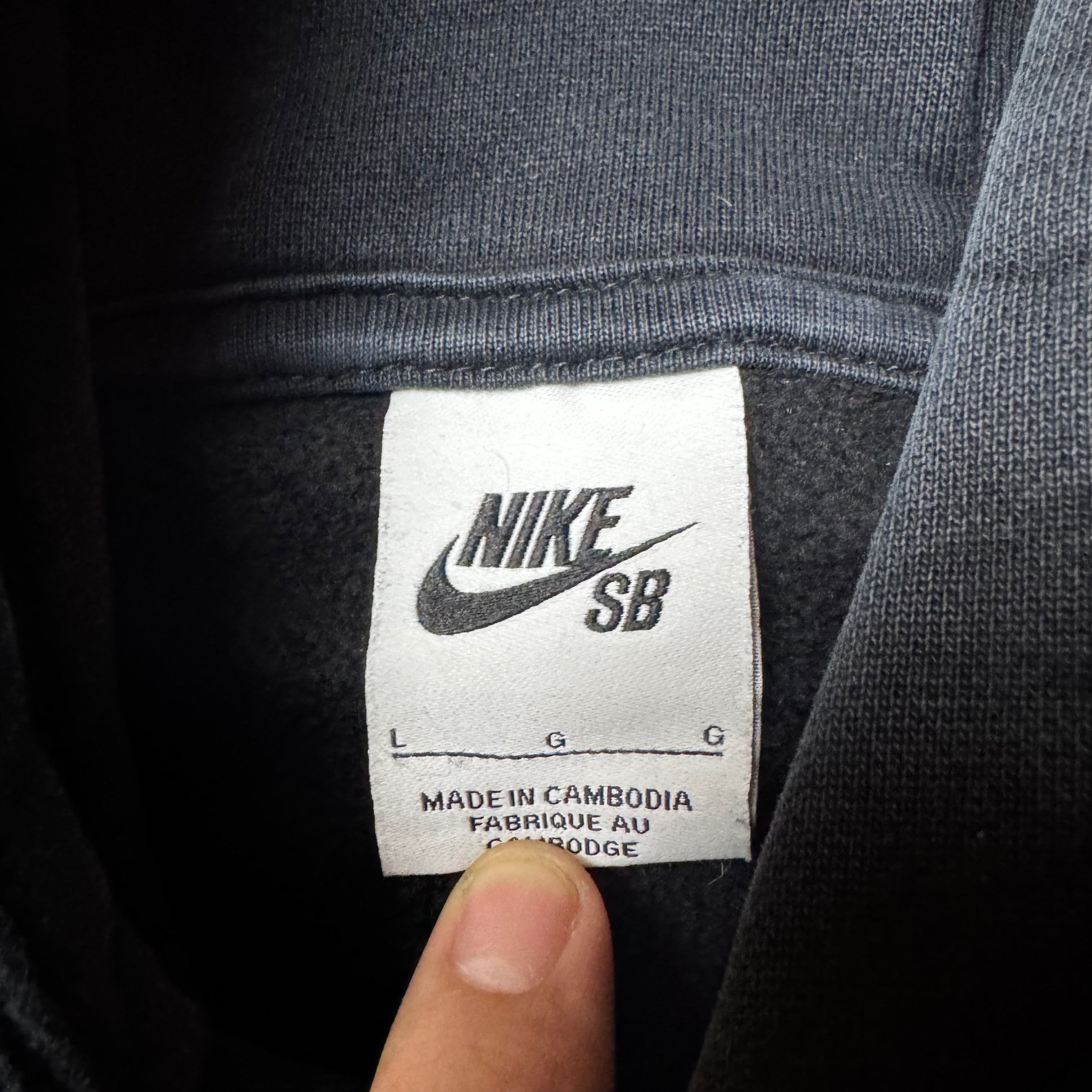 Black Nike SB Heavy Cotton Hoodie - L