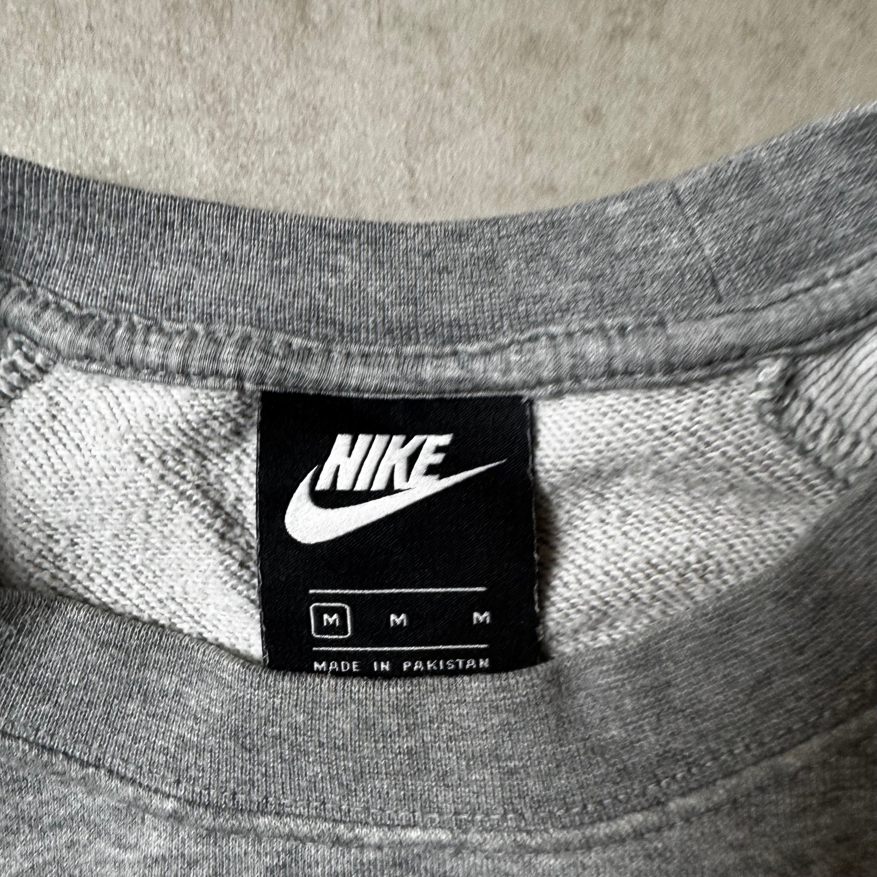 Gray Nike Sweatshirt - M (S)