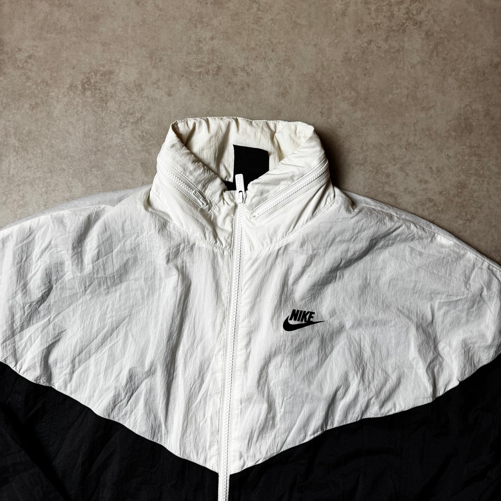 Black and White Nike Windbreaker - M