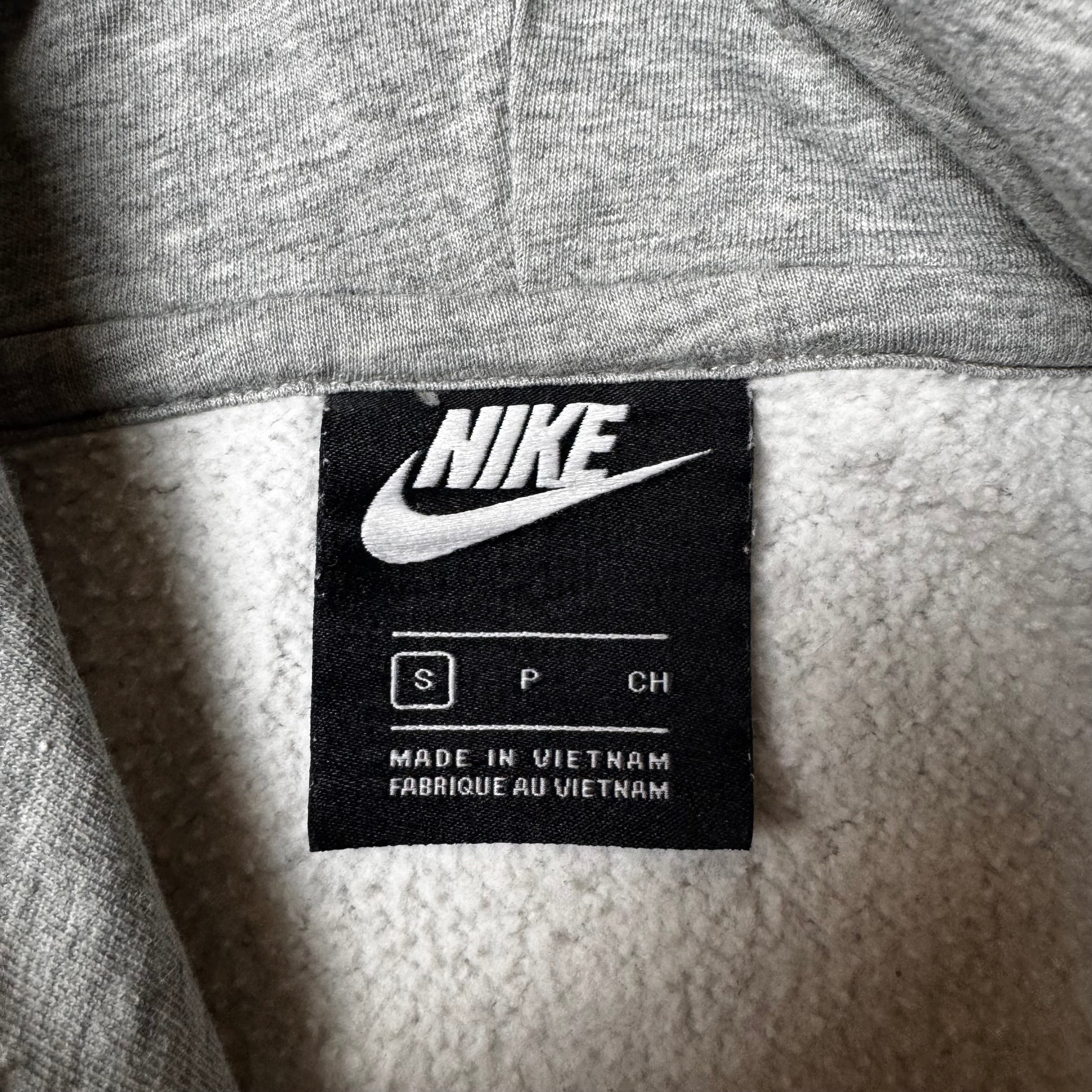 Gray Nike Hoodie - S