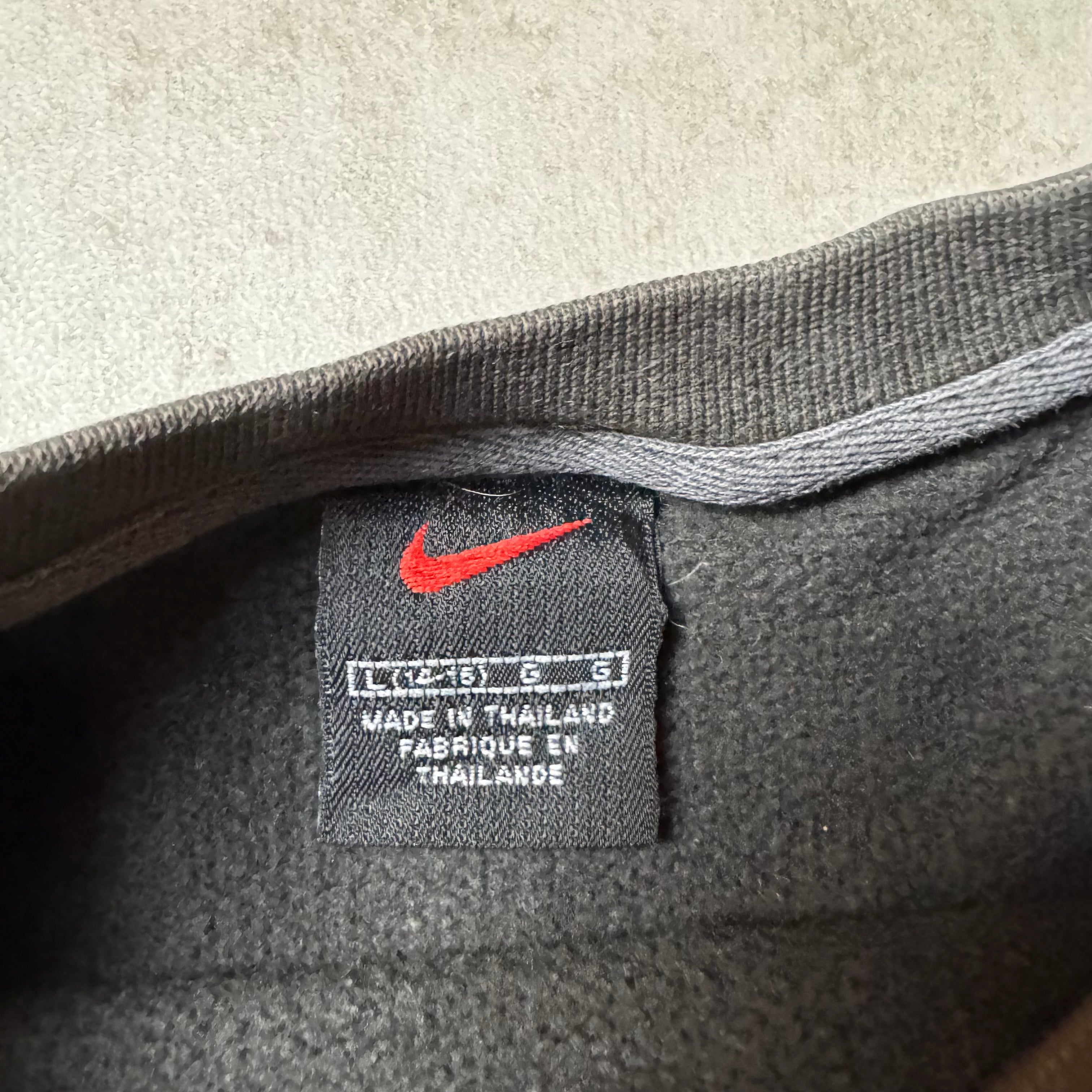 Brown Nike Sweatshirt - L (S)