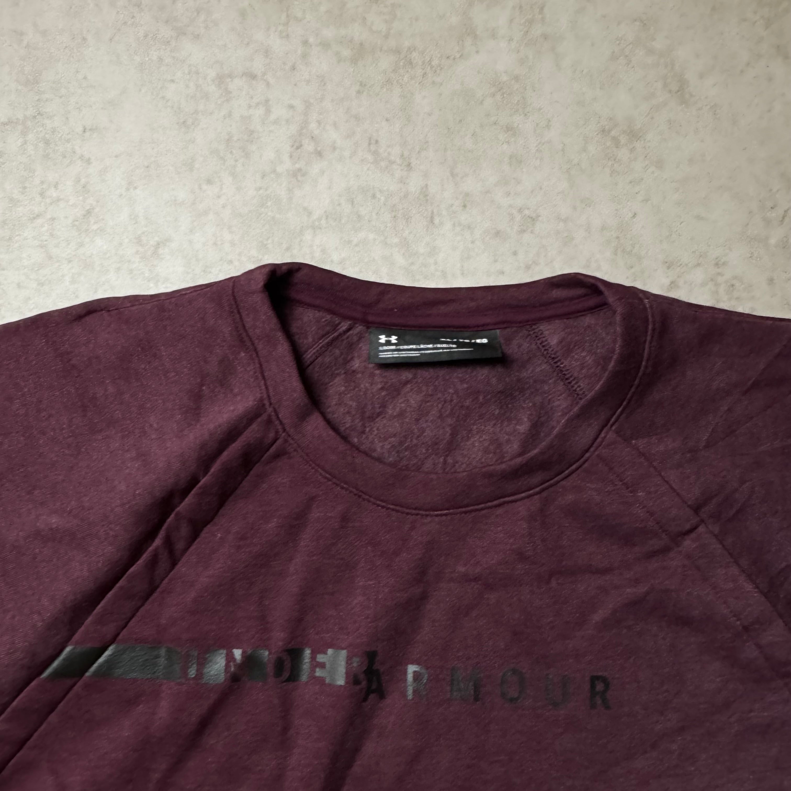 Dark Red Under Armour Cropped Sweatshirt - Size XL