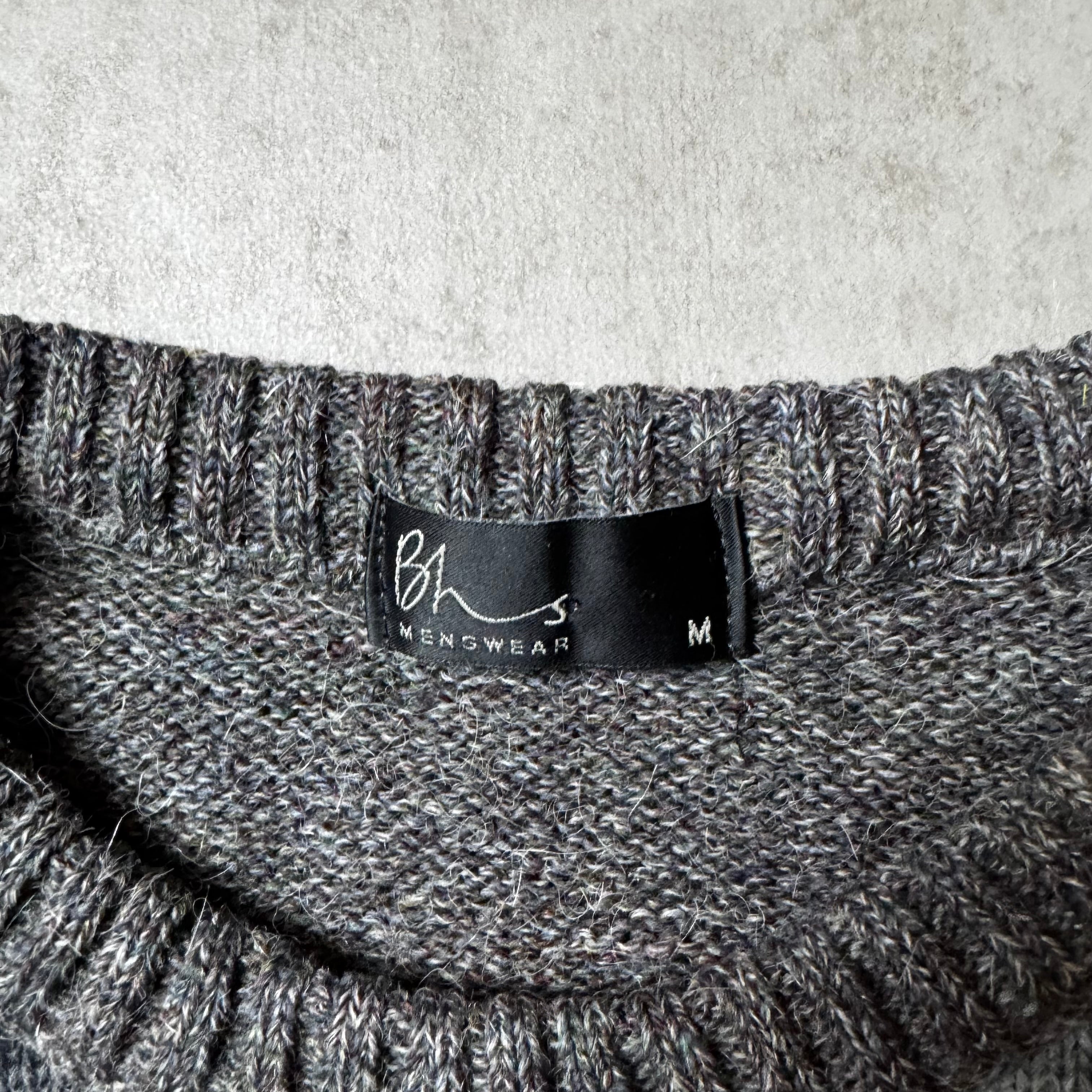 Gray Vintage Sweater - M