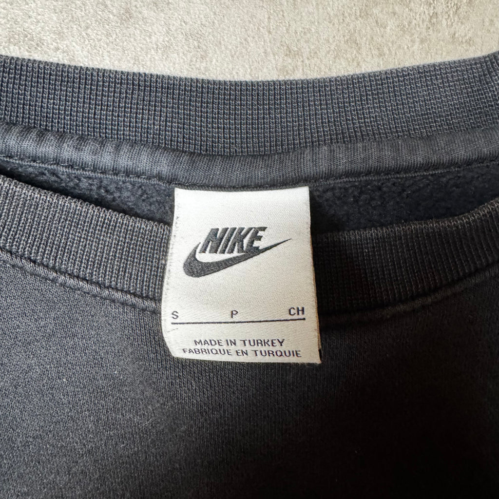 Black Nike Sweatshirt - S